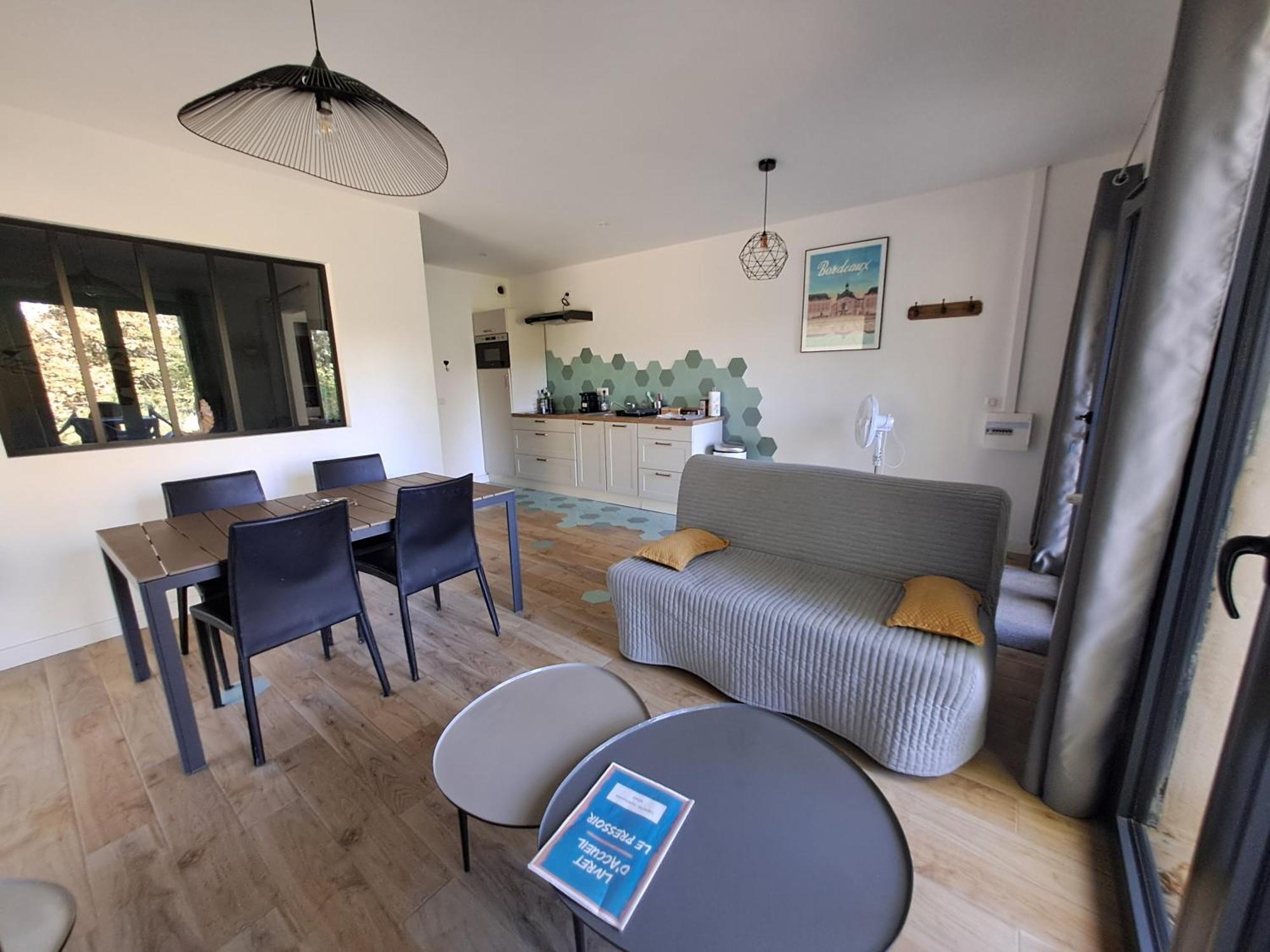 Domaine Ecoline Apartment Sadirac Екстериор снимка